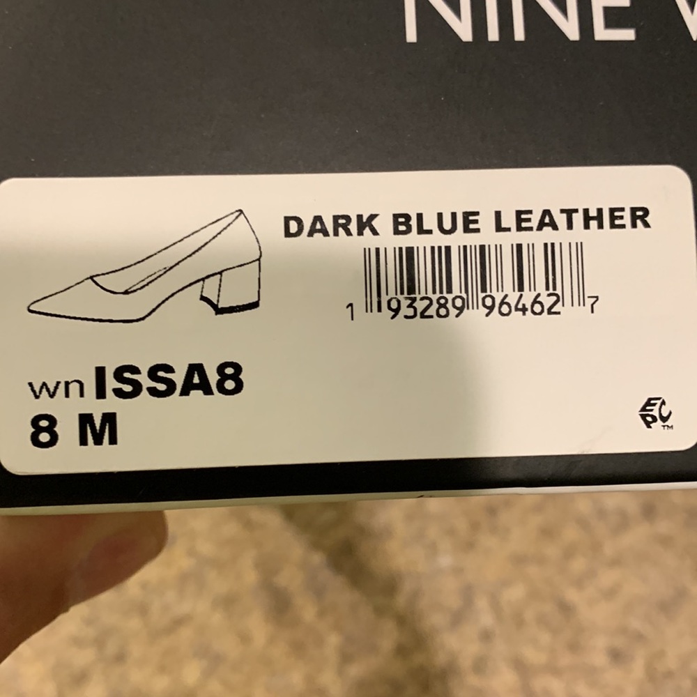 Nine West Issa dark blue leather dress shoes - Picture 6 of 8